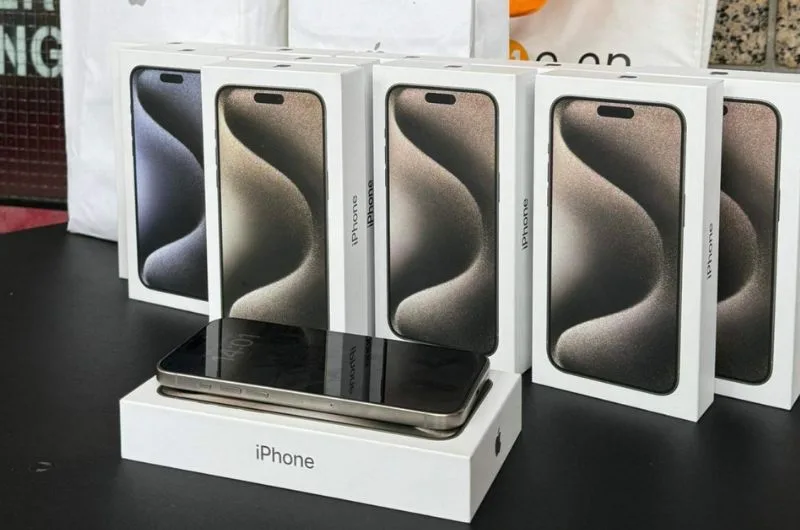 Cach xach tay iphone ve viet nam