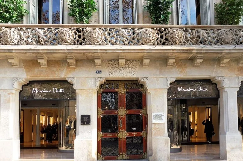 massimo dutti cua nuoc nao