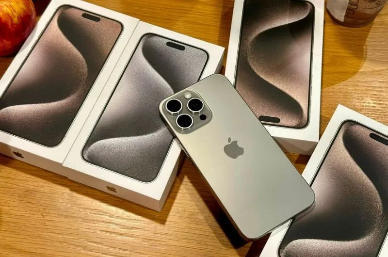 Gia iphone o duc