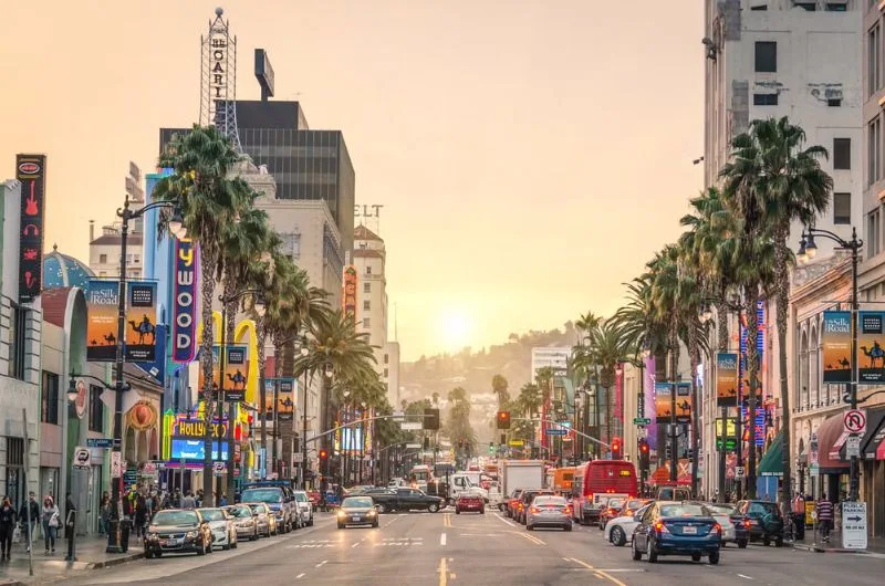 Bac california gom thanh pho nao