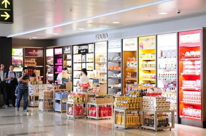 Mua hang o duty free co chinh hang khong